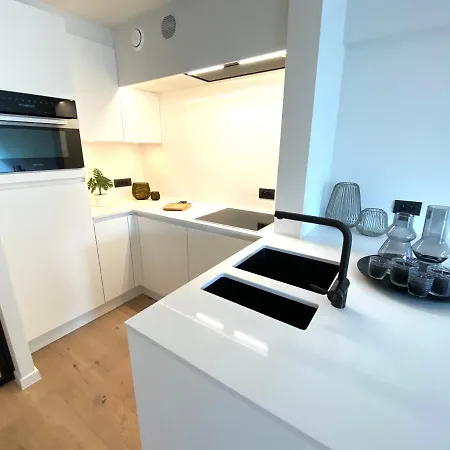 Trendy En Modern Ostendia * Oostende